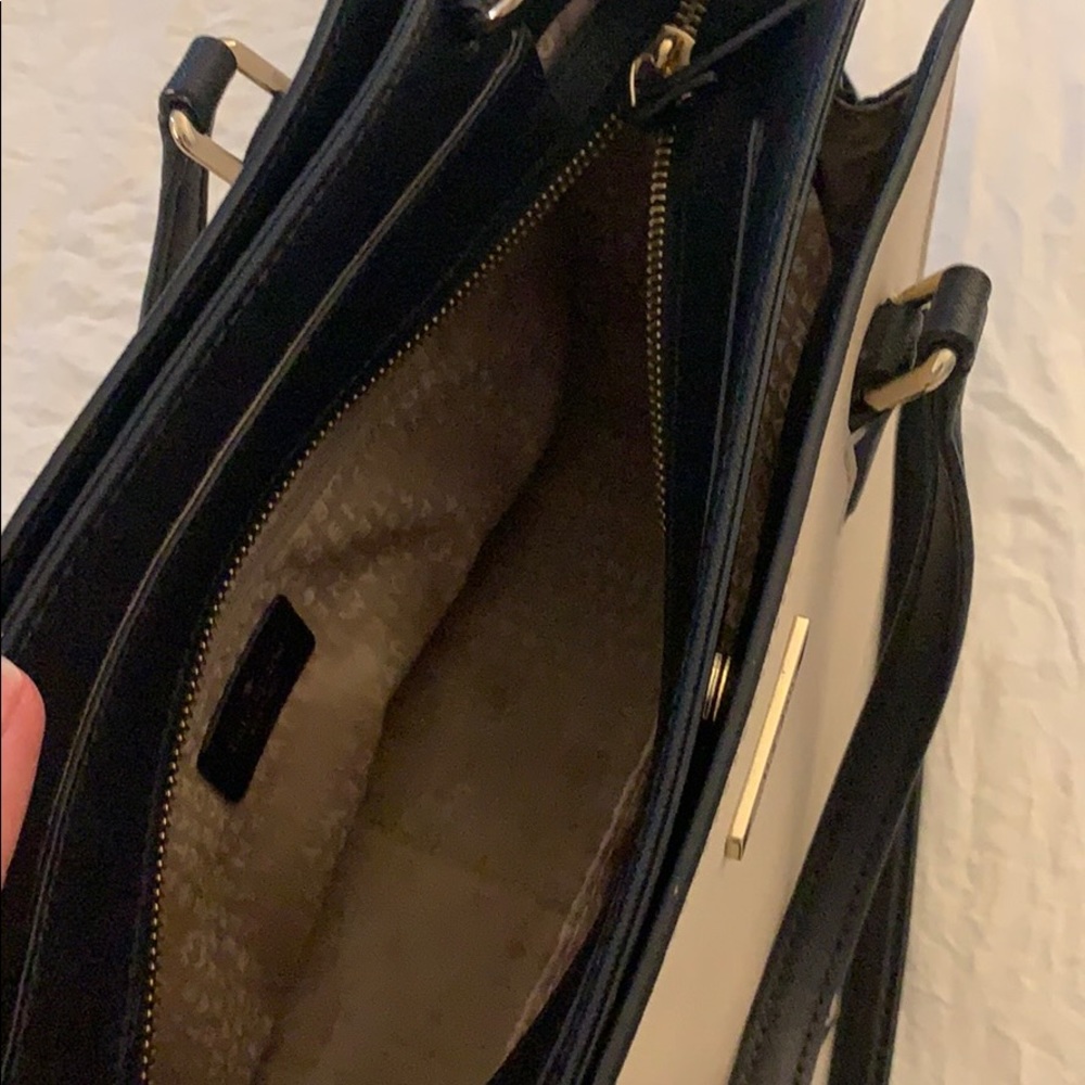 Kate Spade Purse - Picture 12 of 16